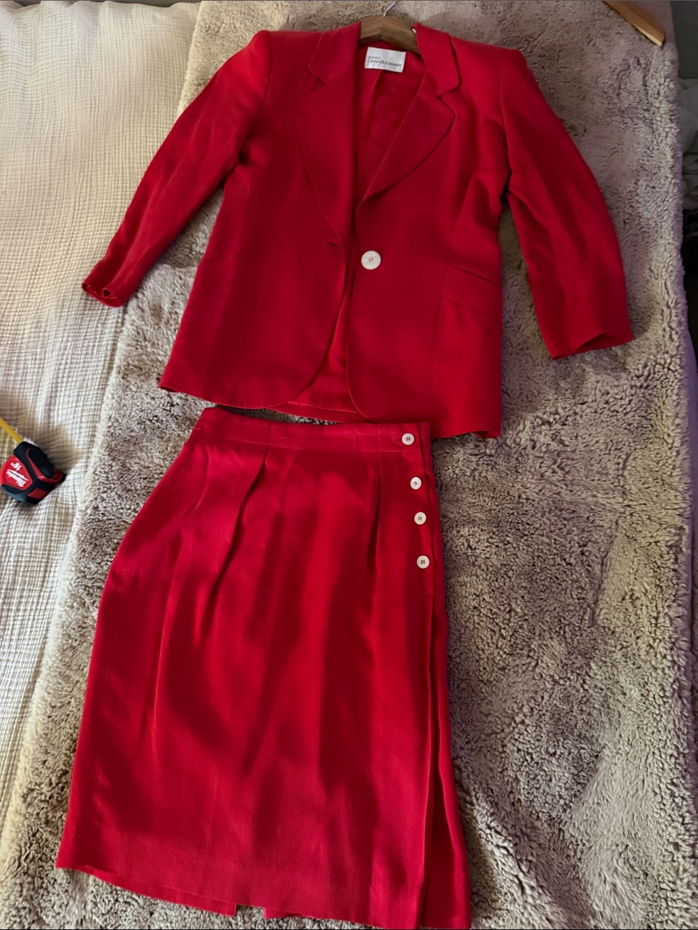 Vintage Dana Buchman Vibrant Red Blazer and skirt set